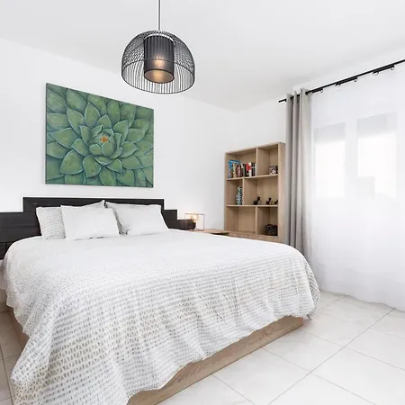 Home2book Charming Casa Ilargia Center Apartment *